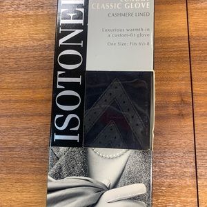 Women's Isotoner gloves